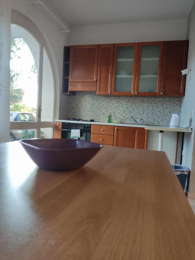 Holiday Home With Free Parking By The Beach Brela Luaran gambar