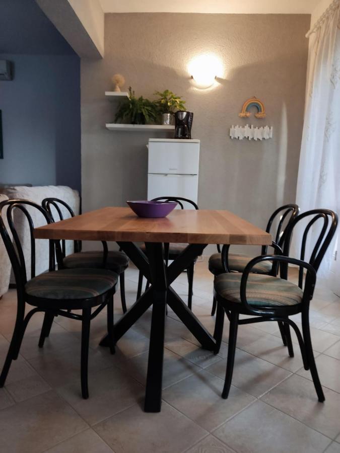 Holiday Home With Free Parking By The Beach Brela Luaran gambar